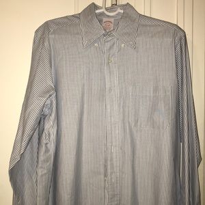 Brooks Brothers button down pre owned 16-35